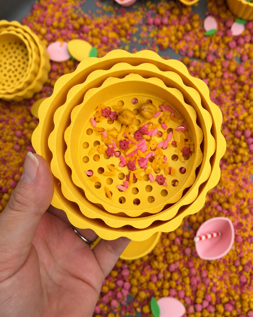 Scalloped Sifting Cups – 3 Pack