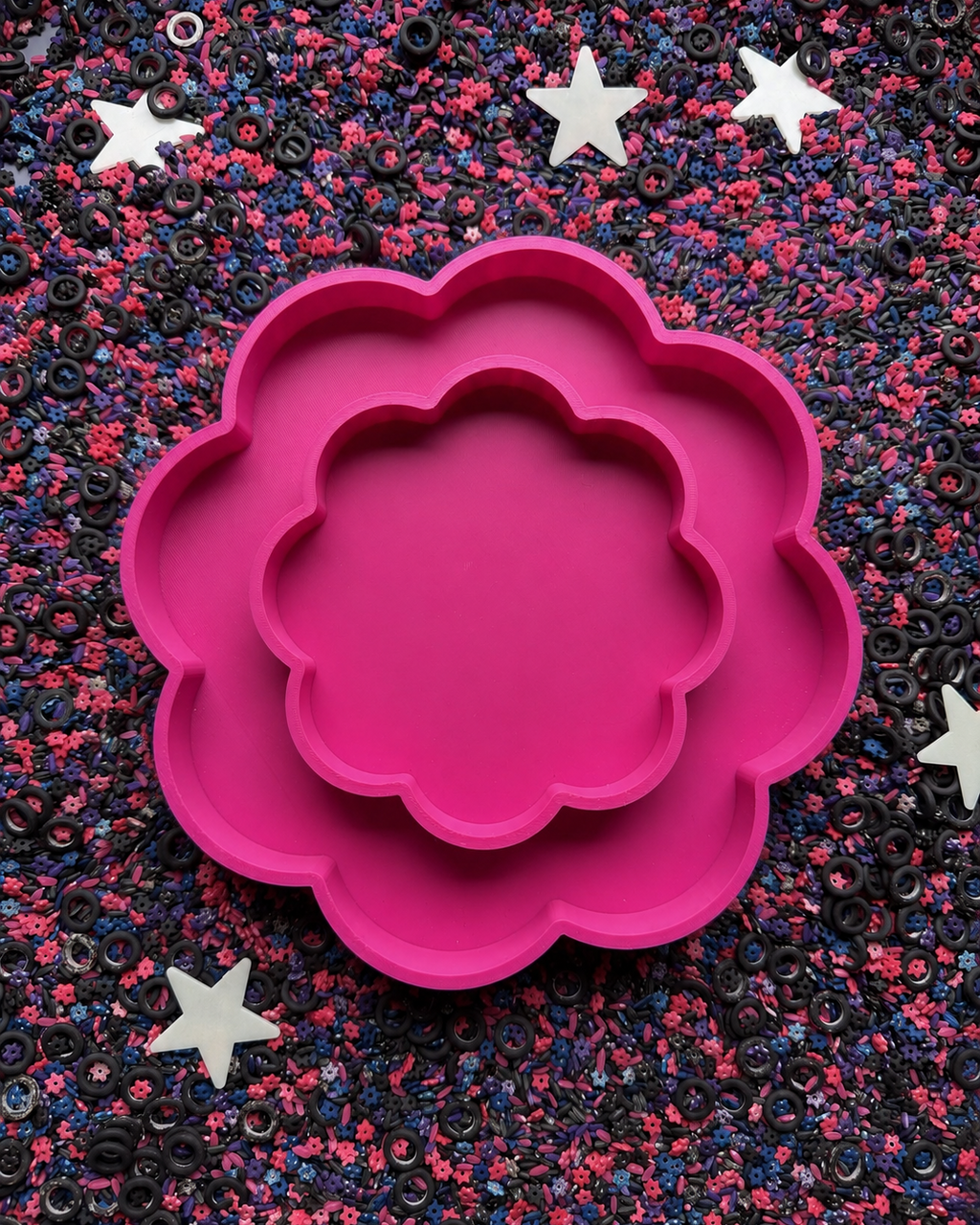 Scalloped Sensory Trays